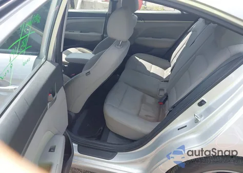 2018 Hyundai Elantra Sel z USA, uszkodzony, nr VIN 5NPD84LF2JH300709